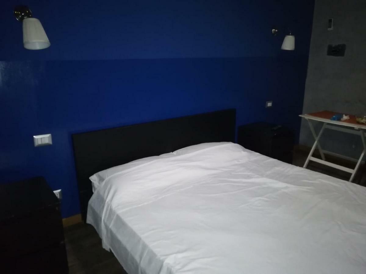 Arthur Hostel Rome Bagian luar foto