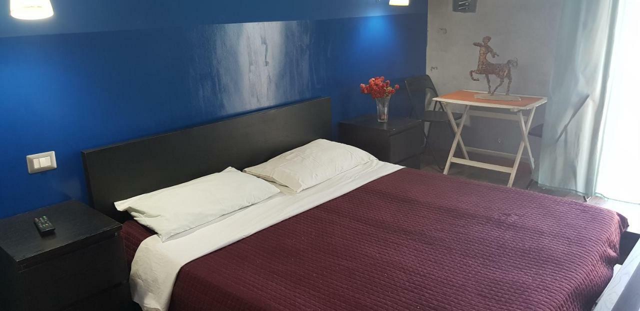 Arthur Hostel Rome Bagian luar foto